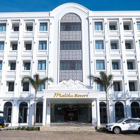 Malibu Resort Phan Thiet Exterior photo
