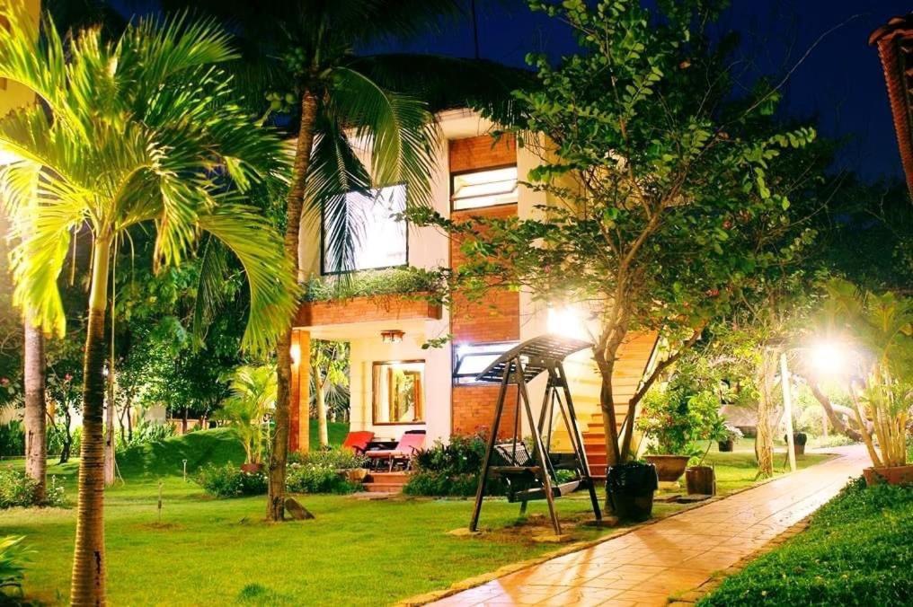 Malibu Resort Phan Thiet Exterior photo