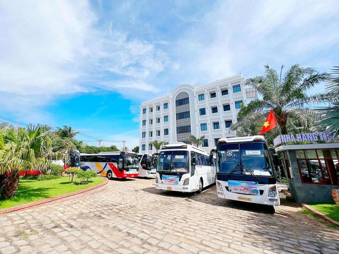 Malibu Resort Phan Thiet Exterior photo