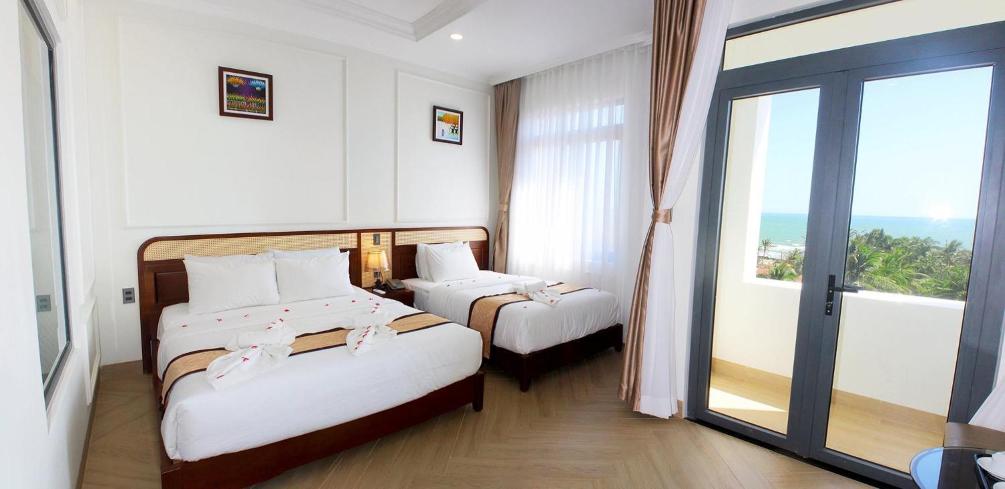 Malibu Resort Phan Thiet Exterior photo